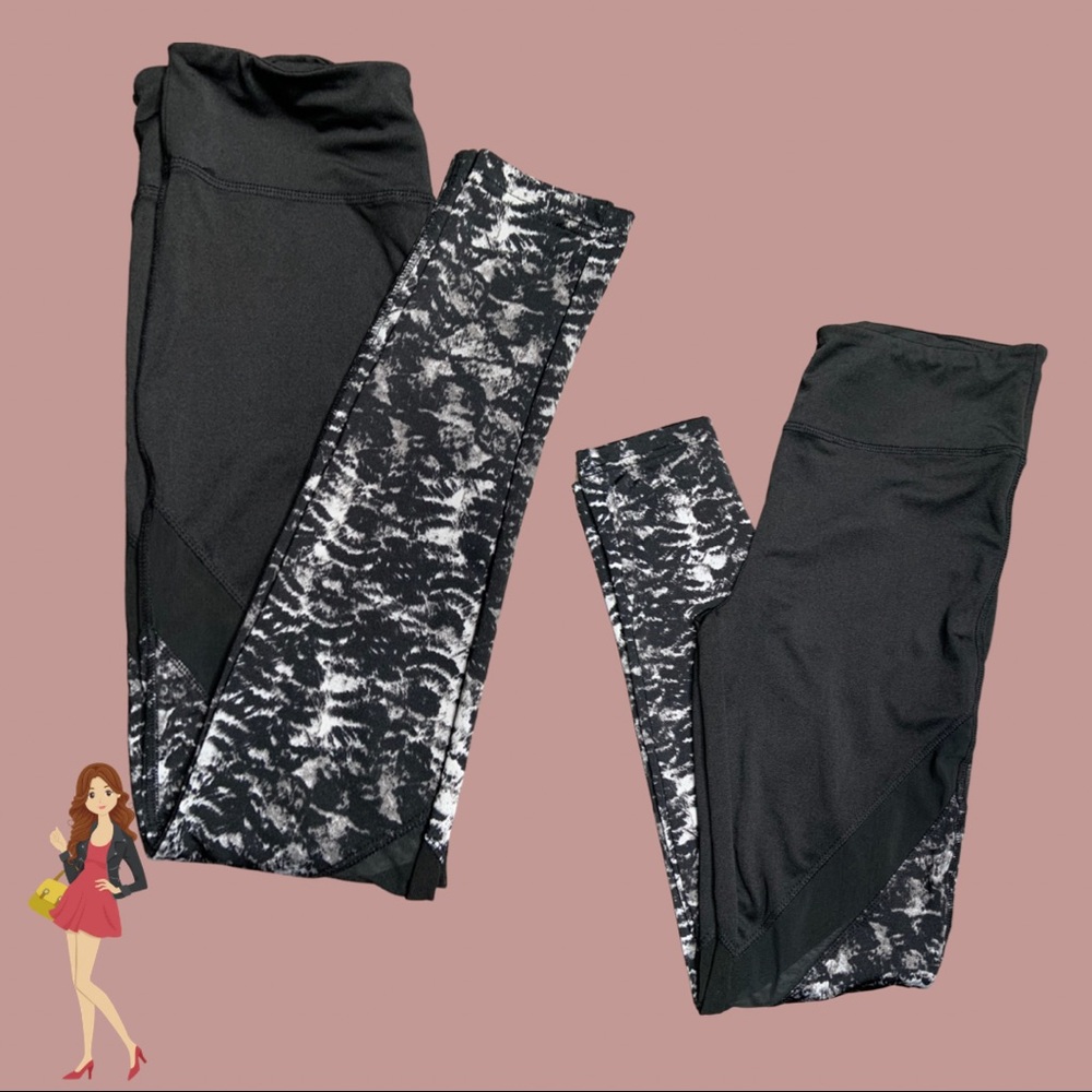 One pair of leggings